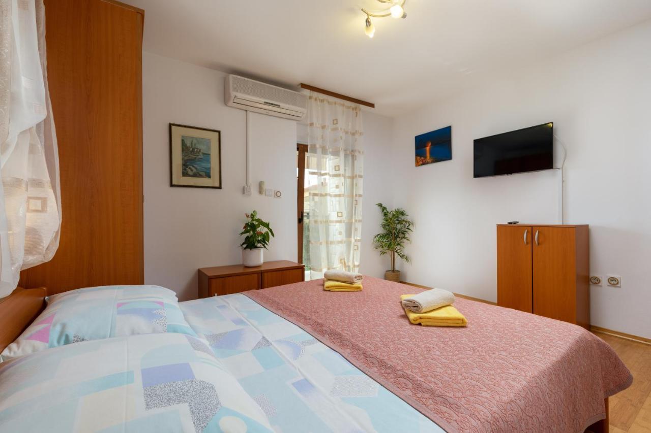 Apartments Kristina Ровинь Экстерьер фото