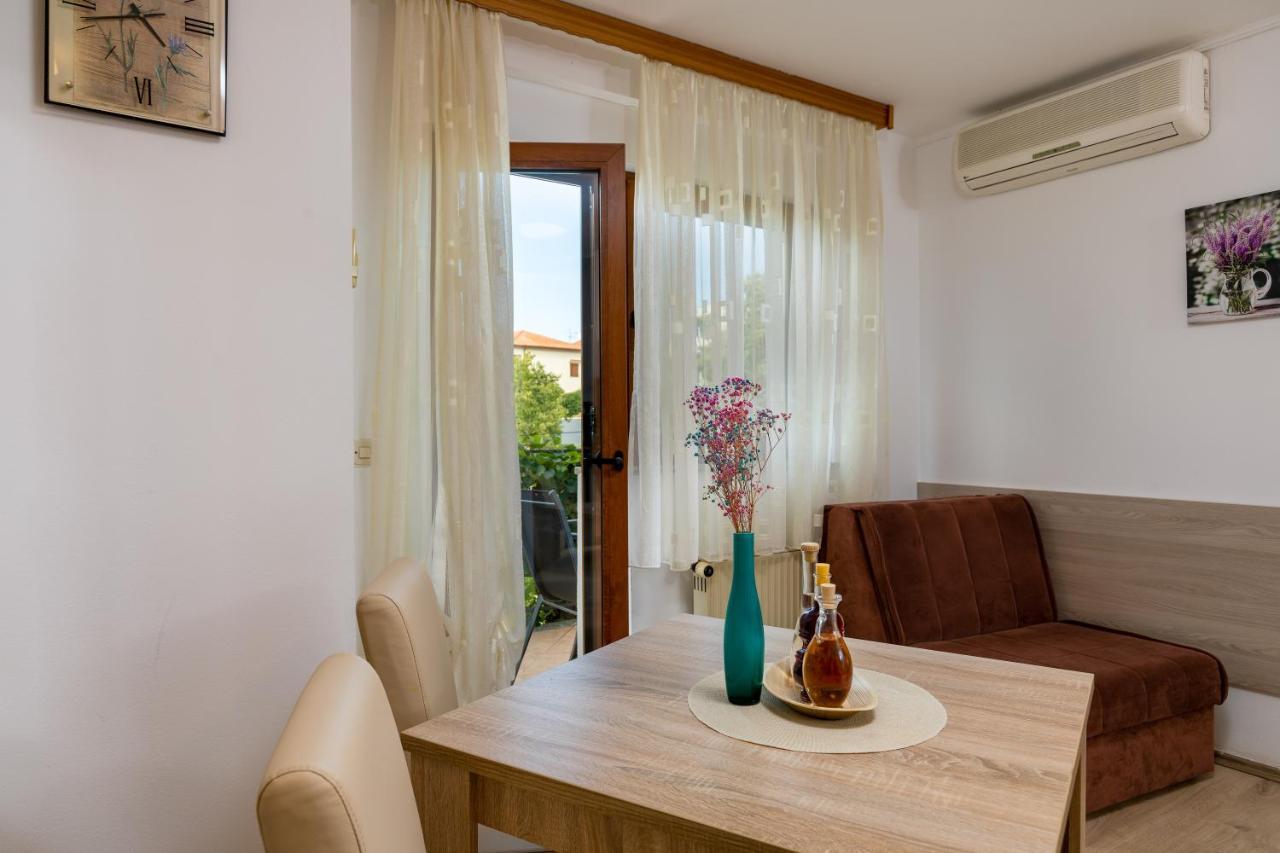 Apartments Kristina Ровинь Экстерьер фото